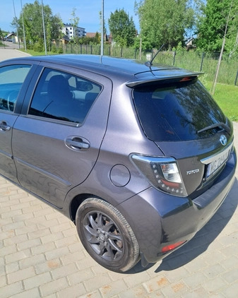 Toyota Yaris cena 42100 przebieg: 103000, rok produkcji 2013 z Pilawa małe 211